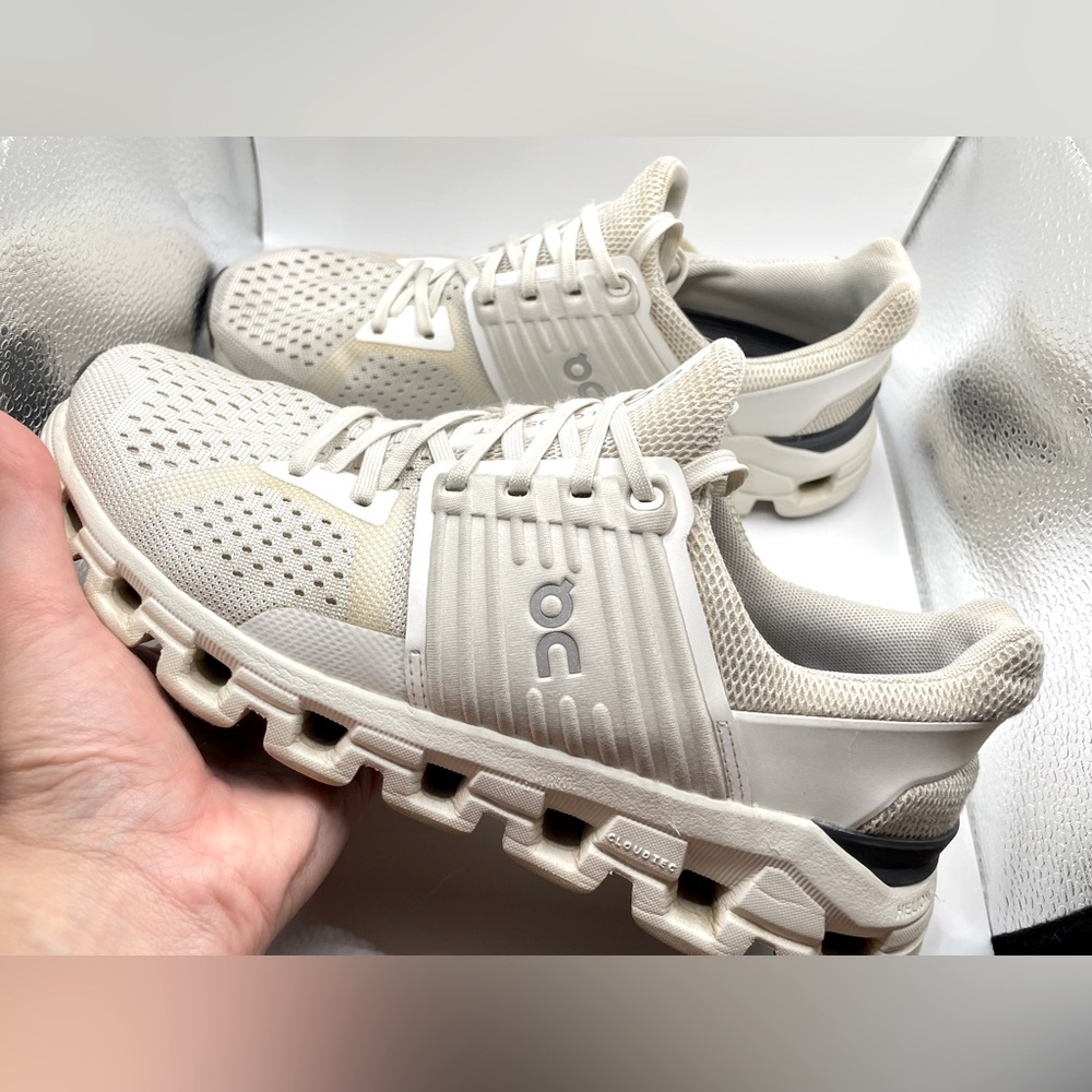 White Women On running shoes size 8.5